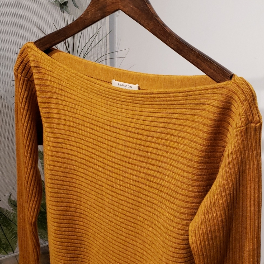 Aritzia - Babaton